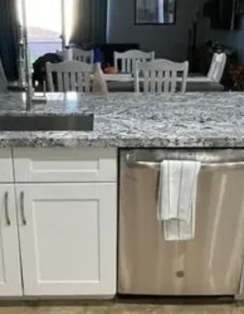 Color Me Happy Painting & Repair